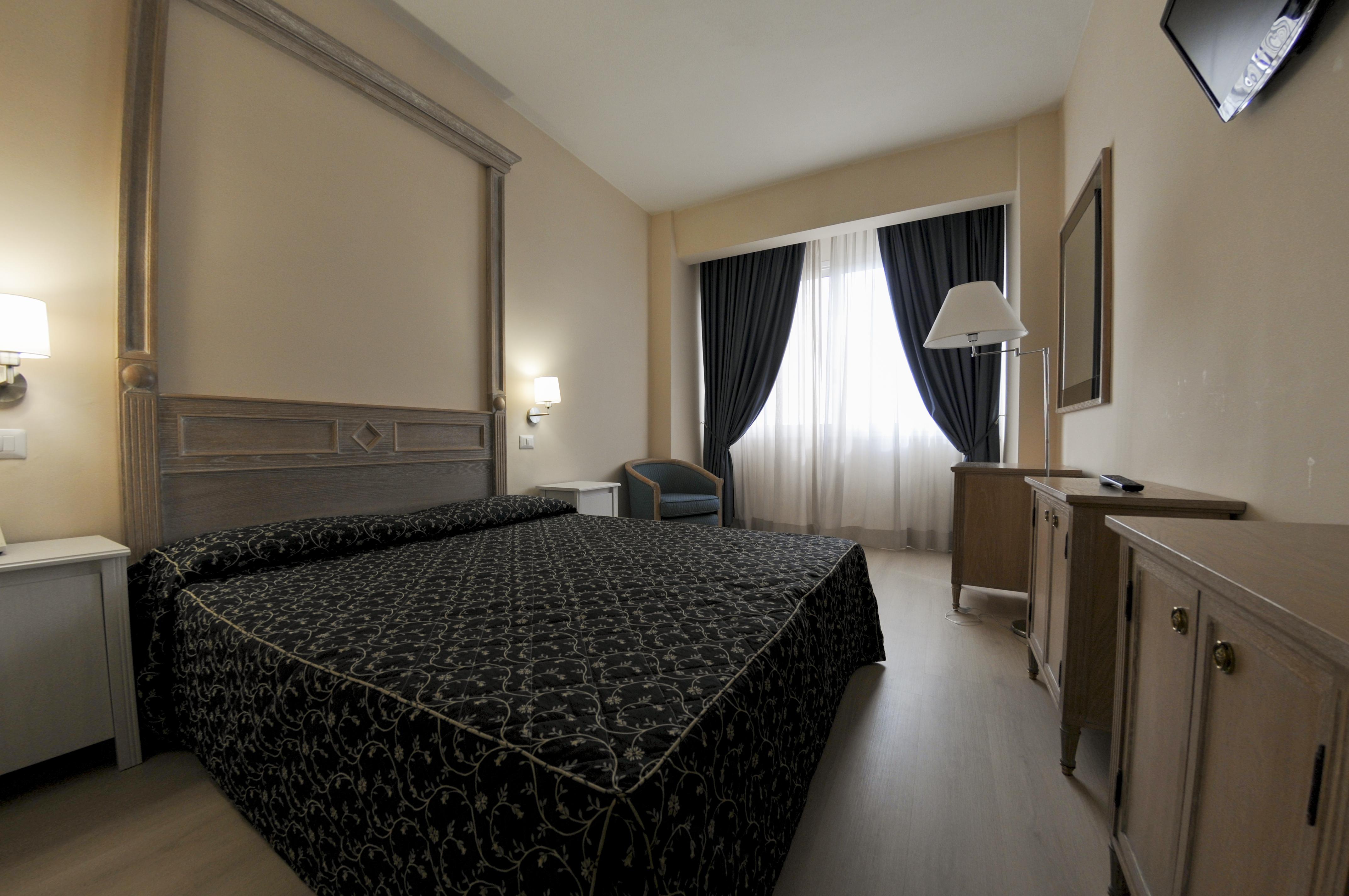 Hotel Mediterraneo Civitavecchia Ngoại thất bức ảnh