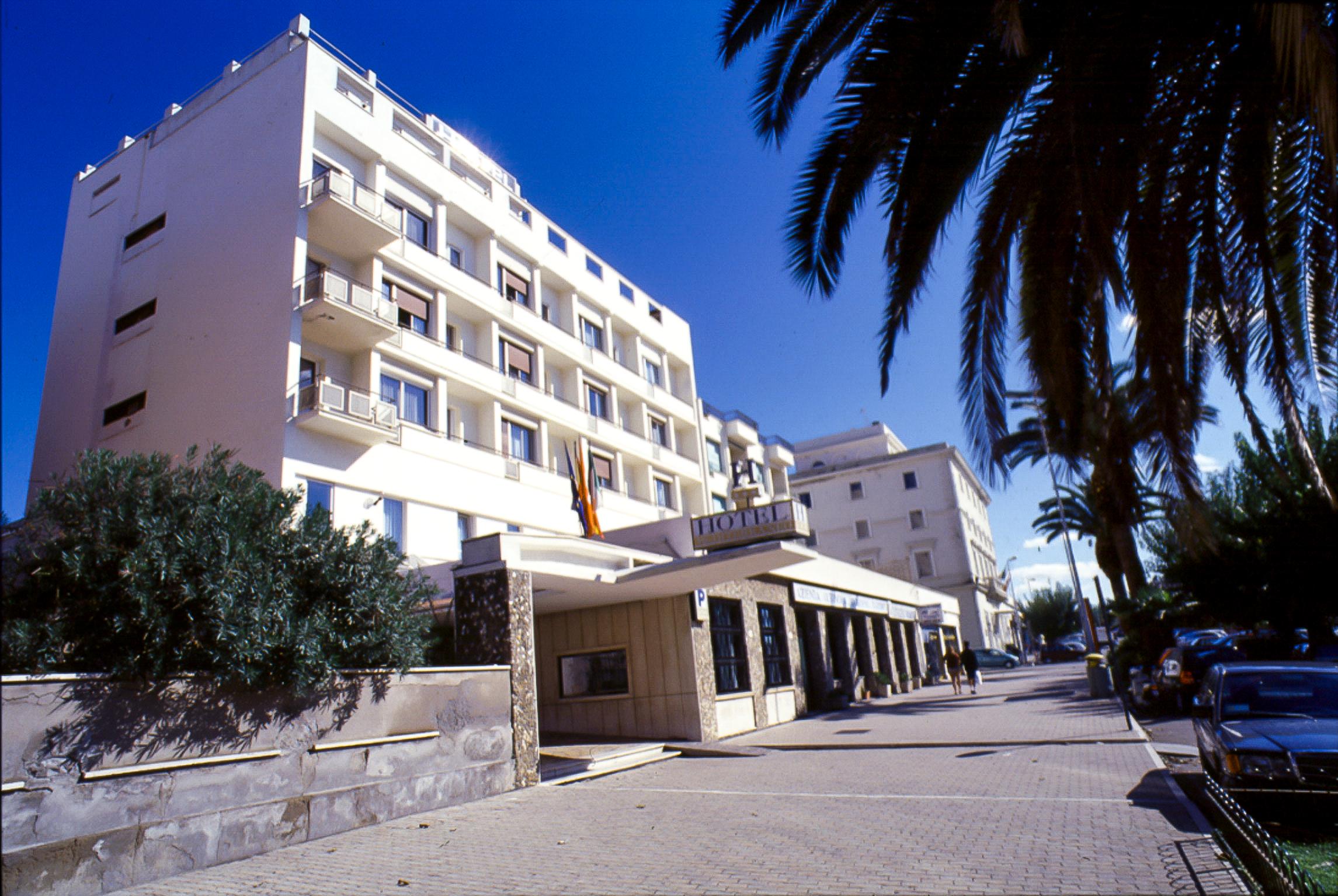 Hotel Mediterraneo Civitavecchia Ngoại thất bức ảnh