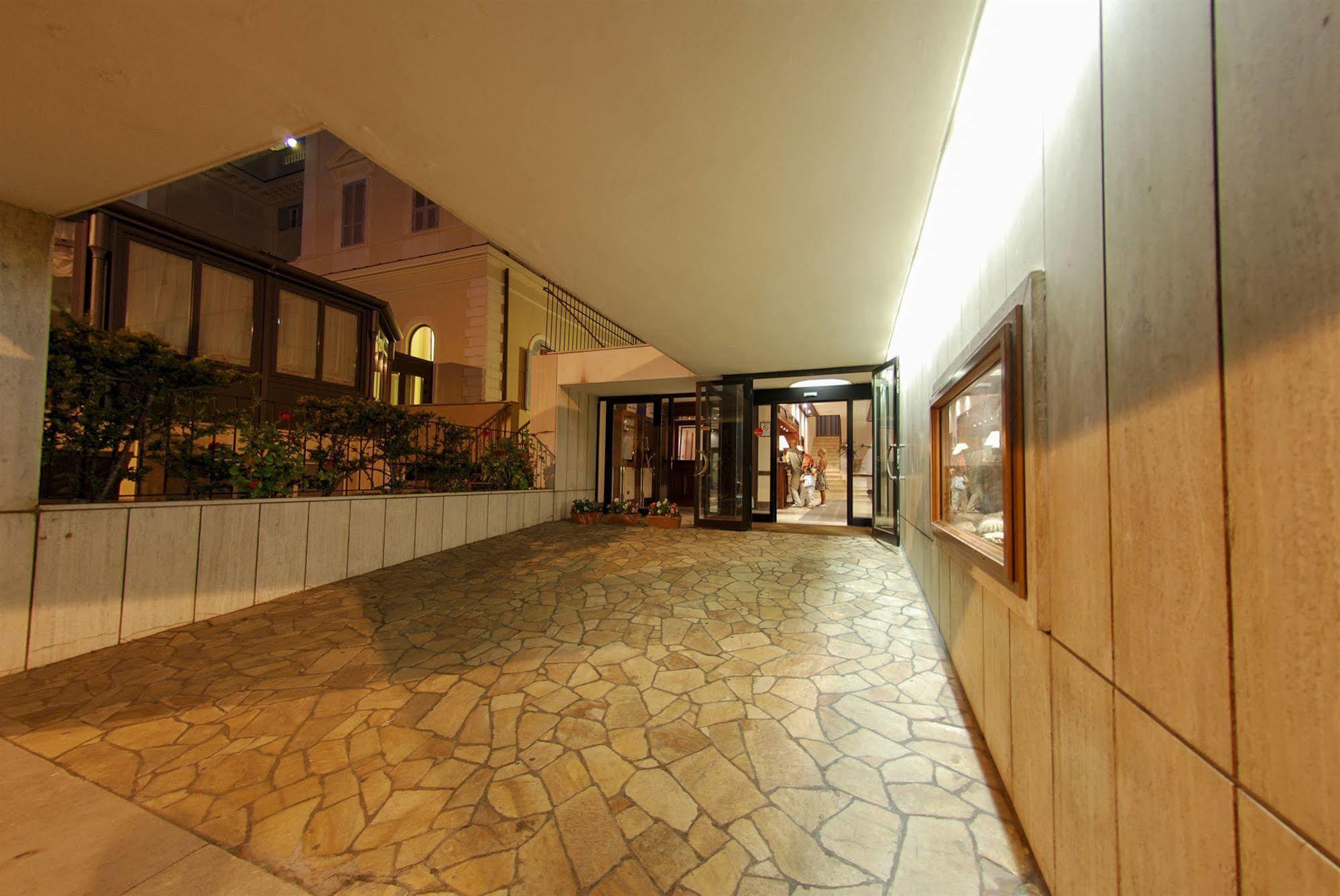 Hotel Mediterraneo Civitavecchia Ngoại thất bức ảnh